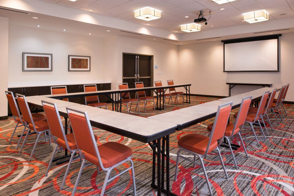 Express & By Ihg Monroe