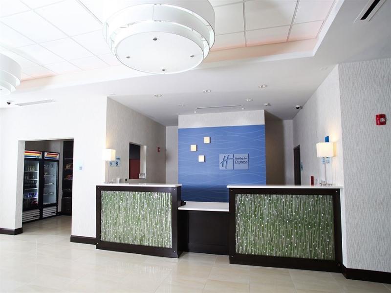 Hotel Express & By Ihg