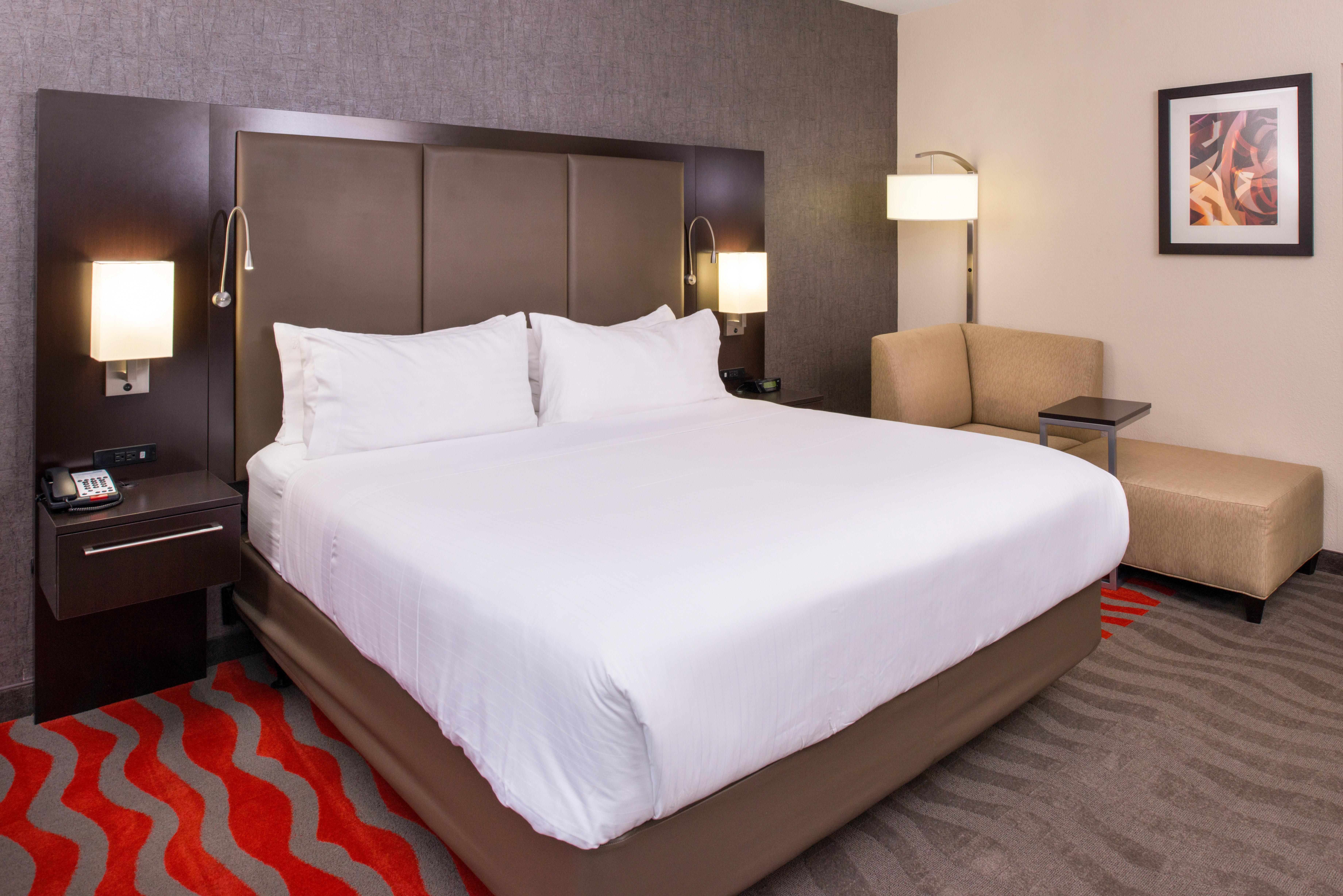 Express & By Ihg 2* Monroe
